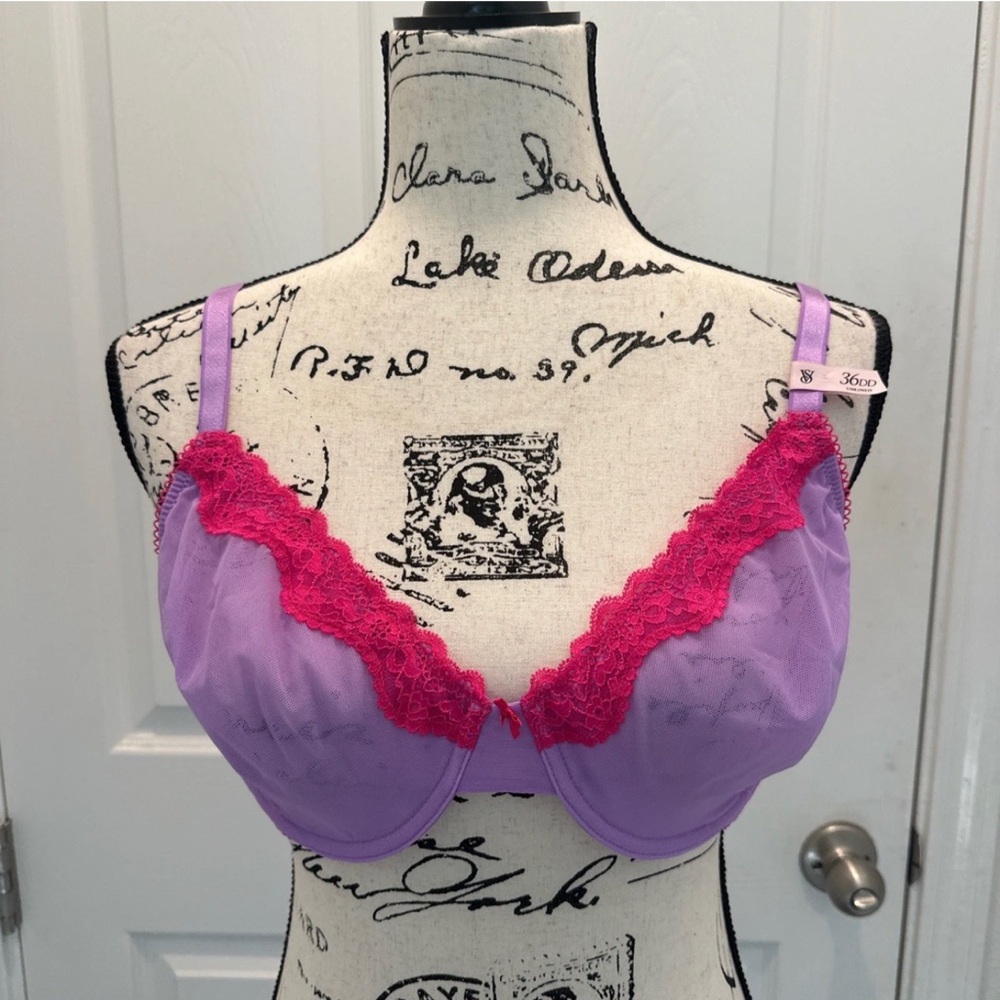 Victoria’s Secret Tease Unlined Lavender & Fuchsia Lace Underwire Demi Bra